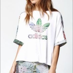Adidas limited edition collection t-shirt